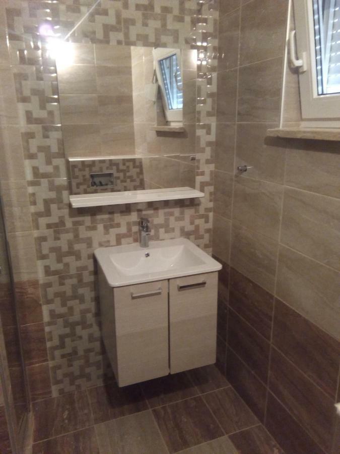 Apartmani Fran Vir Zewnętrze zdjęcie